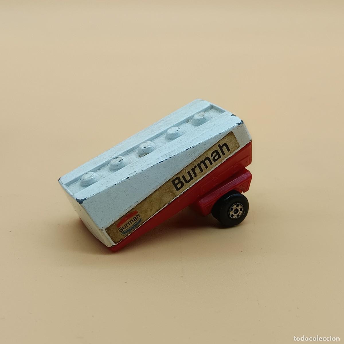 Coches a escala Matchbox: REMOLQUE CISTERNA DE GASOLINA MATCHBOX - Foto 1