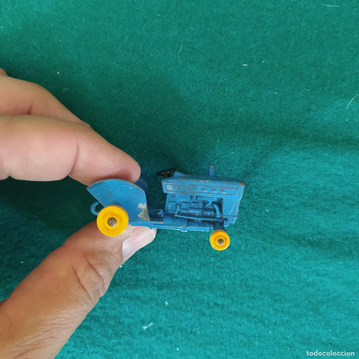 Coches a escala Matchbox: 4 MATCHBOX DIFERENTES - Foto 6