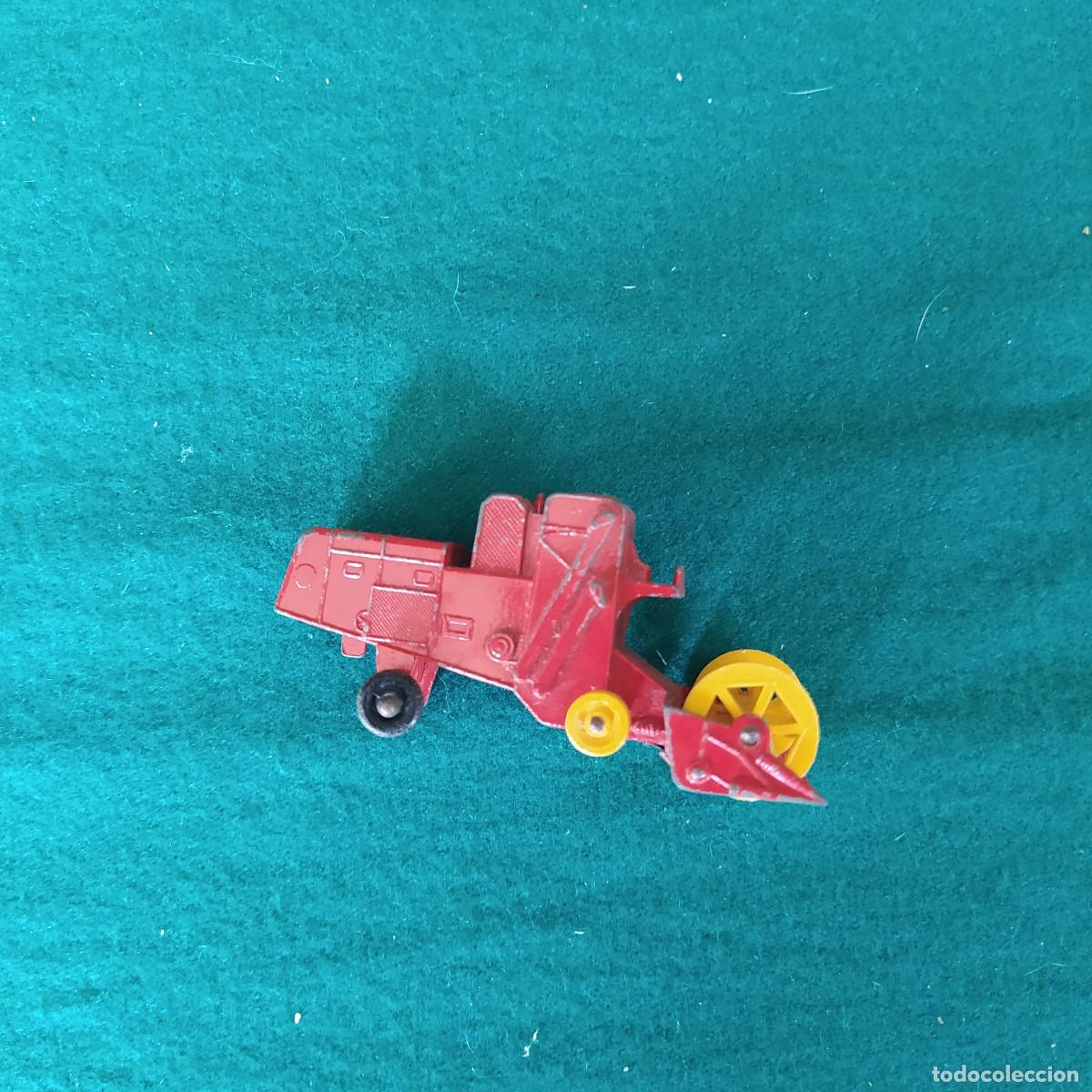 Coches a escala Matchbox: 4 MATCHBOX DIFERENTES - Foto 20