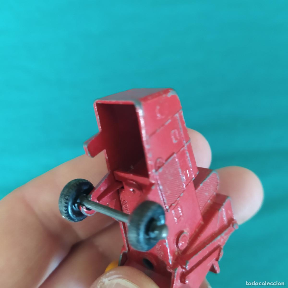 Coches a escala Matchbox: 4 MATCHBOX DIFERENTES - Foto 21