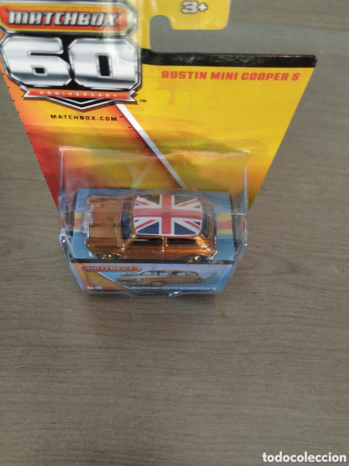 Coches a escala Matchbox: Austin Mini Cooper S de Matchbox 60 Aniversario - Foto 5