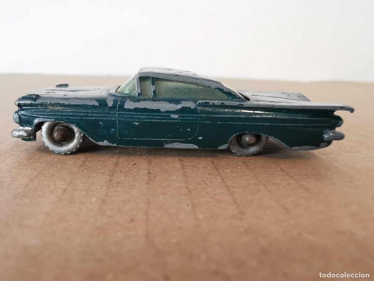 Coches a escala Matchbox: Chevrolet Impala Matchbox Lesney 1/64 - Foto 3