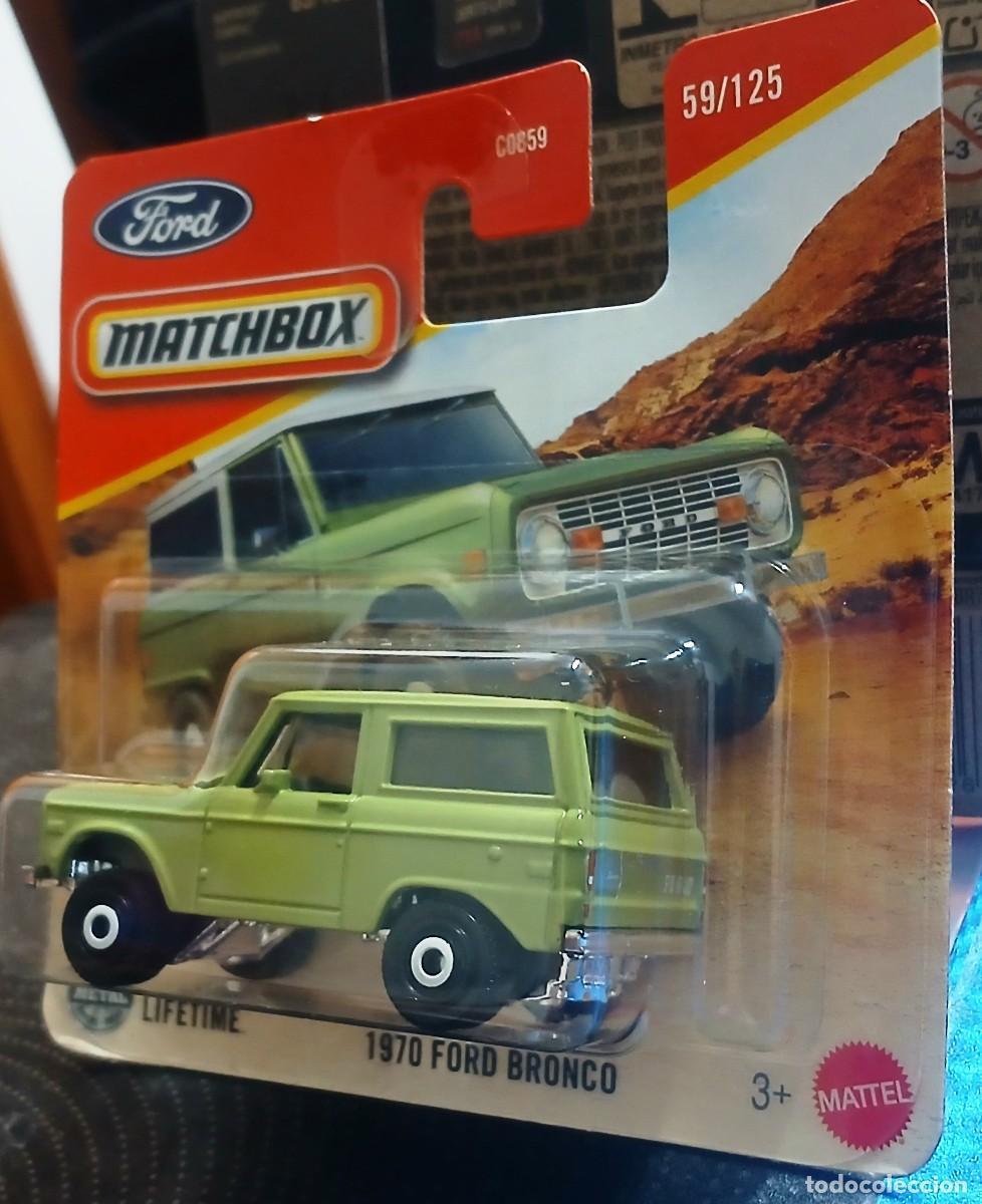 Coches a escala Matchbox: Matchbox Ford Bronco de 1970 verde claro - Foto 2