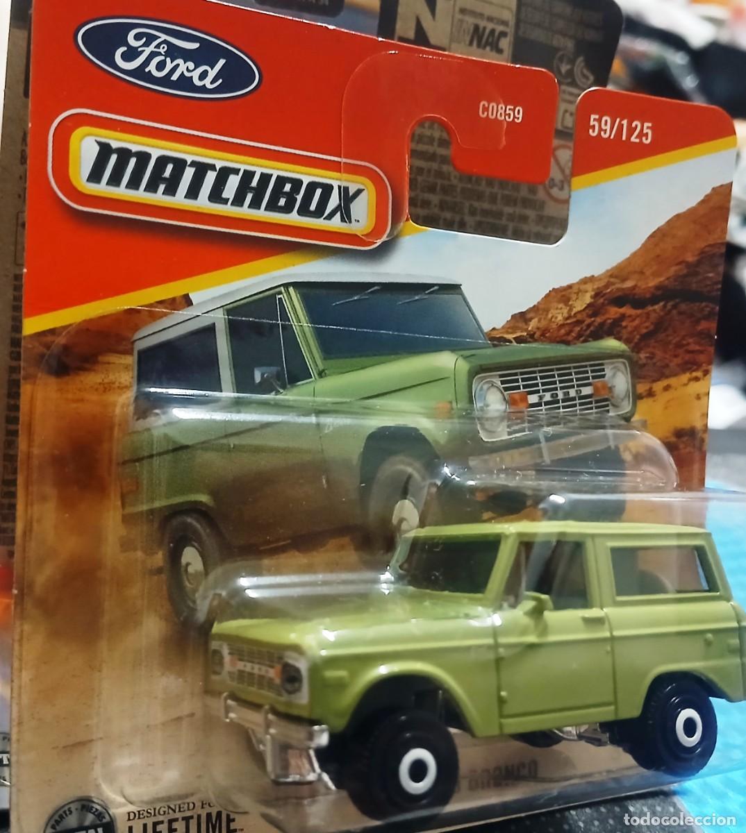 Coches a escala Matchbox: Matchbox Ford Bronco de 1970 verde claro - Foto 4