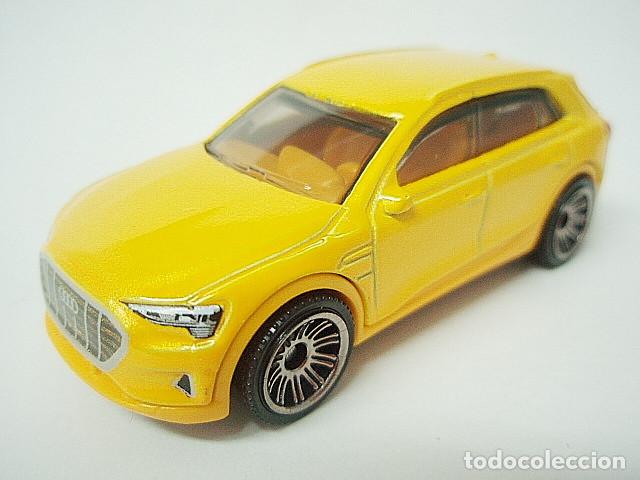 Coches a escala Matchbox: MATCHBOX MB1299 D * 99 AUDI E-TRON - Foto 3