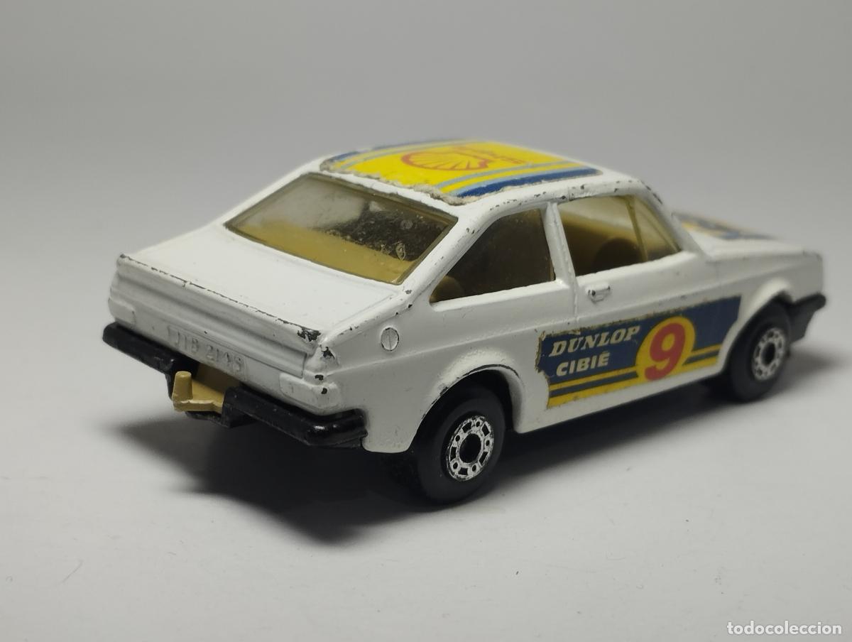 Coches a escala Matchbox: FORD ESCORT RS2000 MATCHBOX SUPERFAST - Foto 3