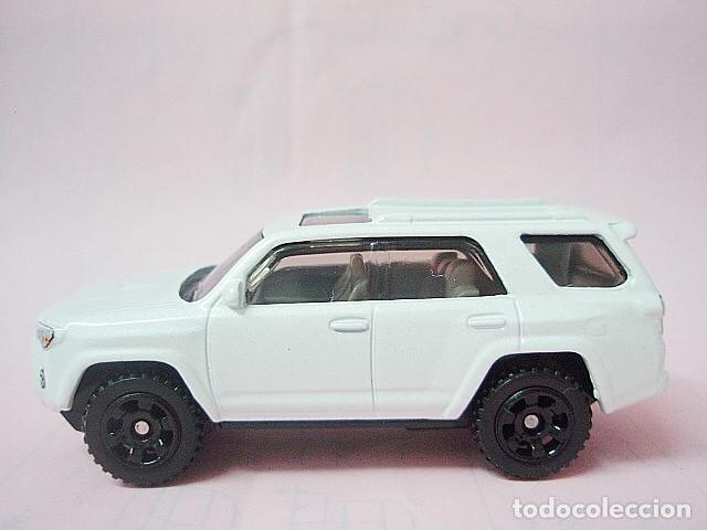 Coches a escala Matchbox: MATCHBOX MB1302 B * 2 TOYOTA 4RUNNER DEL 2018 - Foto 1