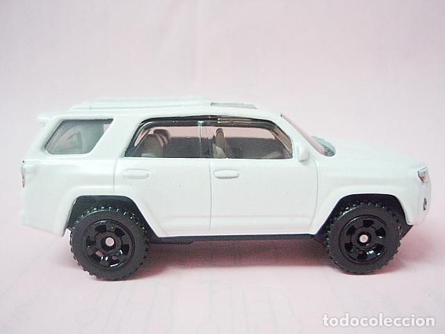 Coches a escala Matchbox: MATCHBOX MB1302 B * 2 TOYOTA 4RUNNER DEL 2018 - Foto 2