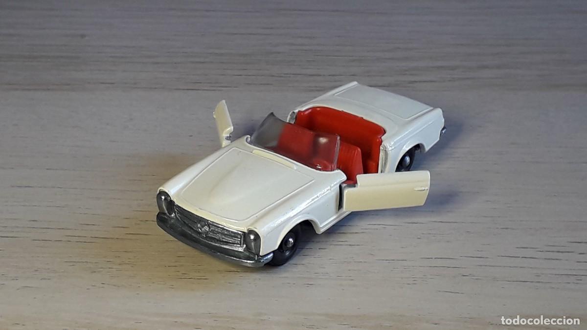 Coches a escala Matchbox: Mercedes 230 SL # 27, metal, Lesney Matchbox England, original a&ntilde;os 60.