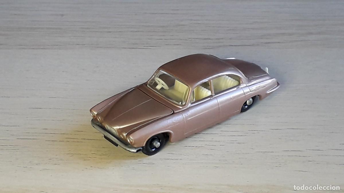 Coches a escala Matchbox: Jaguar MK 10 # 28, metal, Lesney Matchbox England, original a&ntilde;os 60.