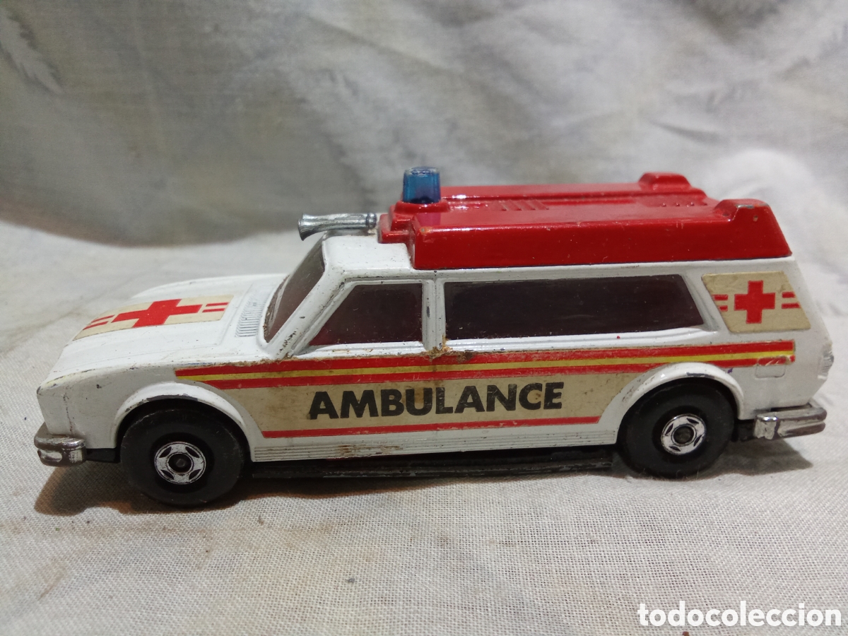 Coches a escala Matchbox: COCHE AMBULANCIA K-49 DE MATCHBOX - Foto 2