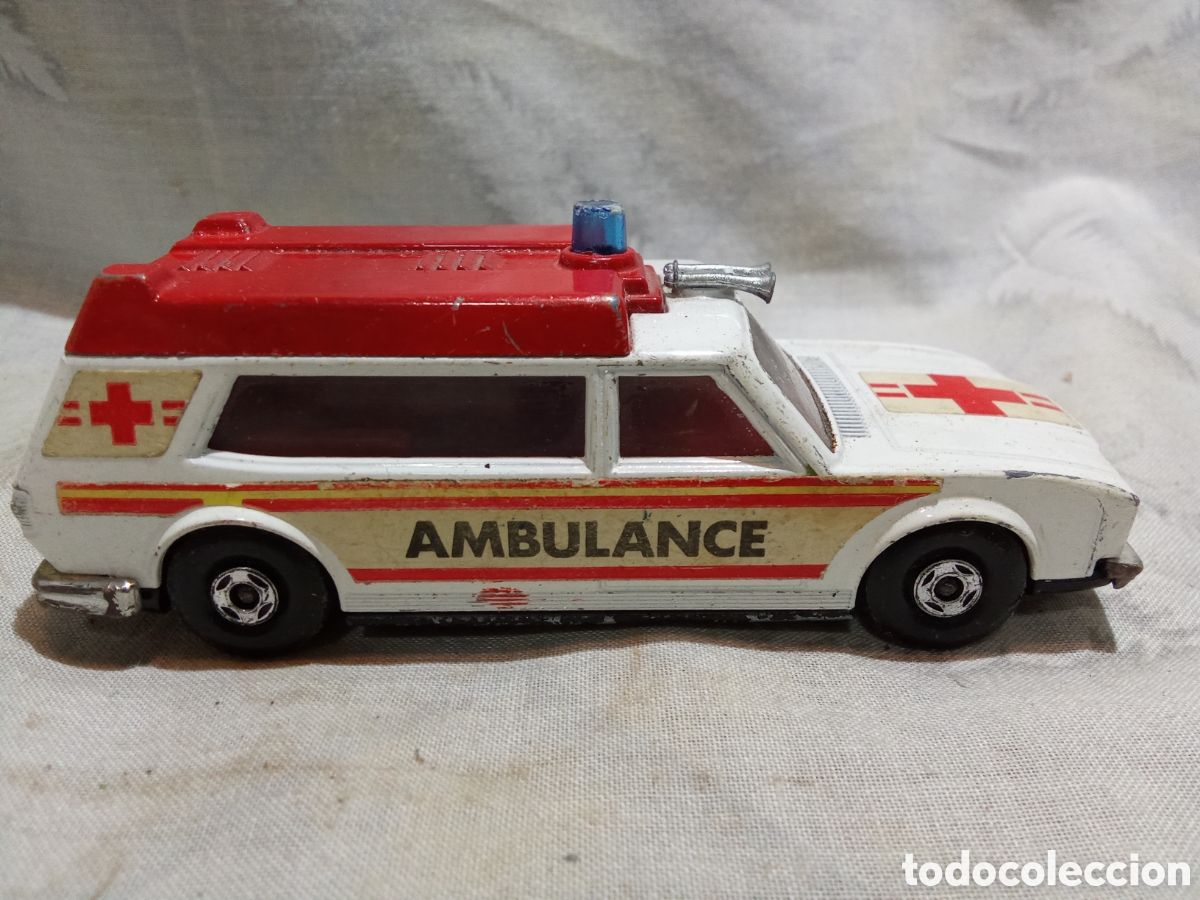 Coches a escala Matchbox: COCHE AMBULANCIA K-49 DE MATCHBOX - Foto 4