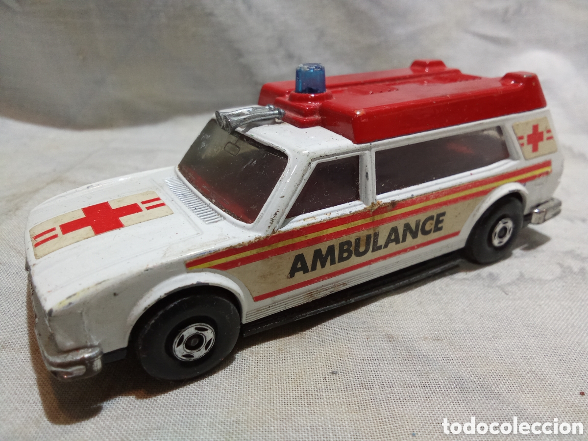 Coches a escala Matchbox: COCHE AMBULANCIA K-49 DE MATCHBOX - Foto 1