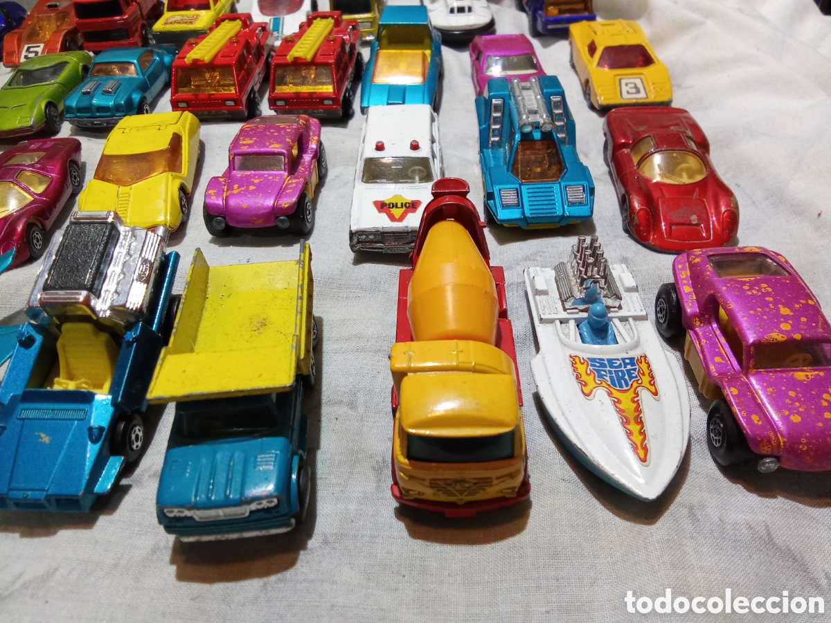 Coches a escala Matchbox: MEGALOTE DE 38 COCHES MATCHBOX - Foto 3
