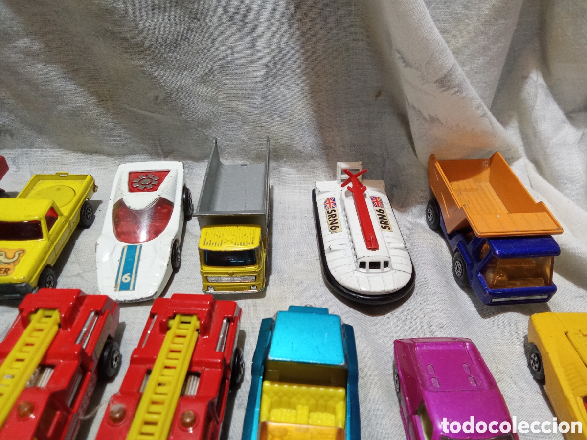 Coches a escala Matchbox: MEGALOTE DE 38 COCHES MATCHBOX - Foto 9
