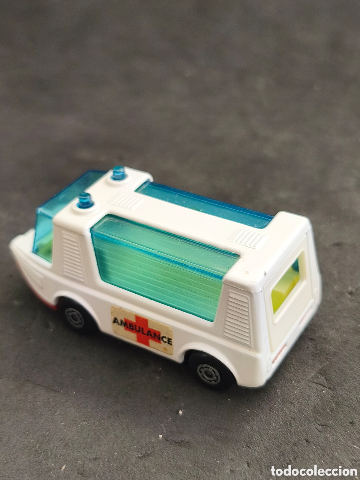 Coches a escala Matchbox: MATCHBOX SUPERFAST 46 STRETCH FETCHA Ambulance - Foto 4