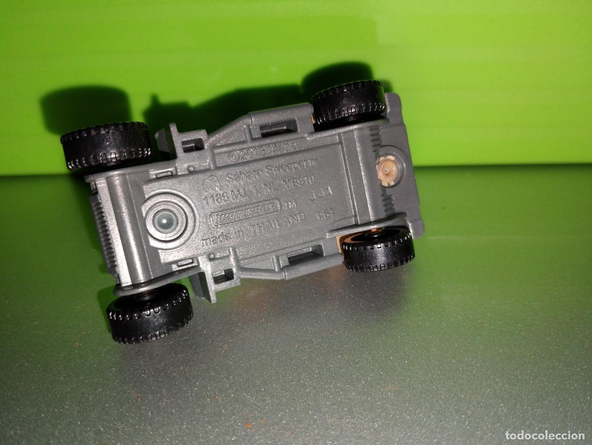 Coches a escala Matchbox: Matchbox Sahara Sweeper - Foto 6