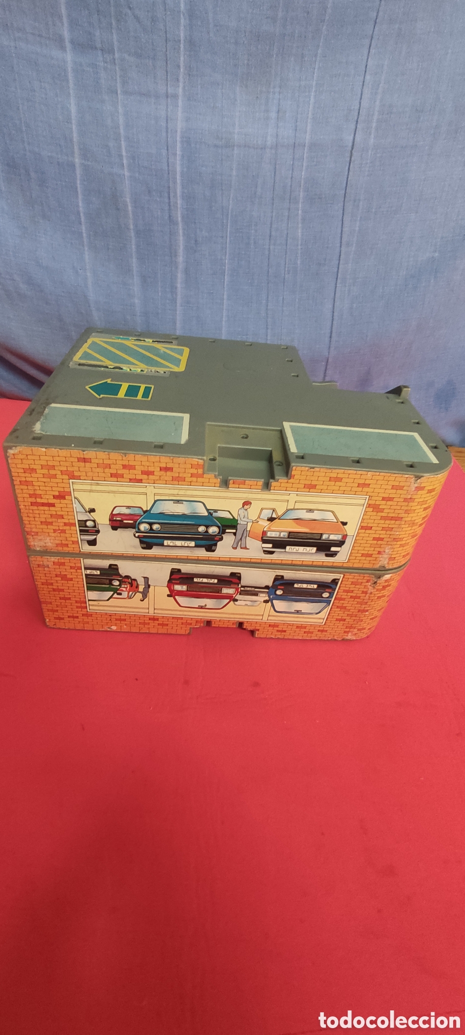 Coches a escala Matchbox: Malet&iacute;n Matchbox y 24 coches - Foto 3