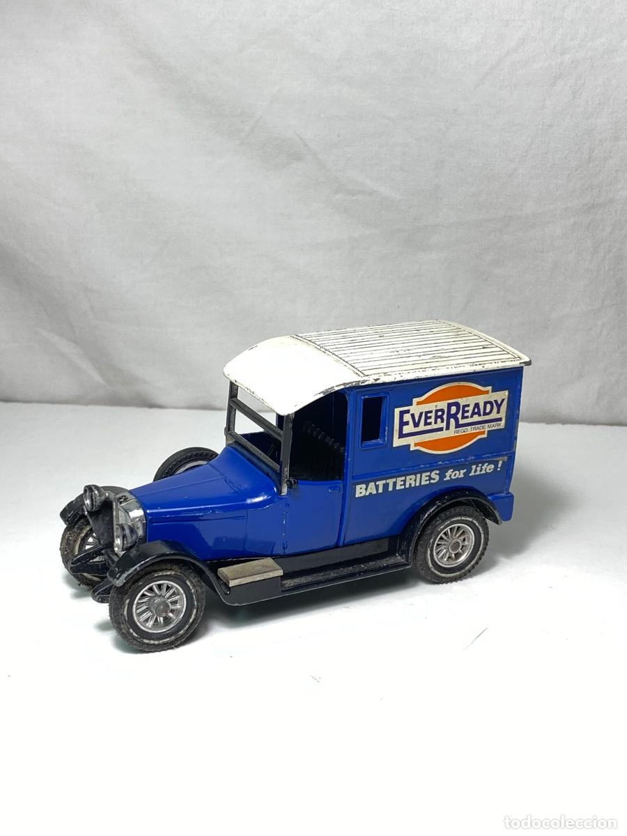 Coches a escala Matchbox: Cami&oacute;n Eveready - Matchbox Azul - Foto 1