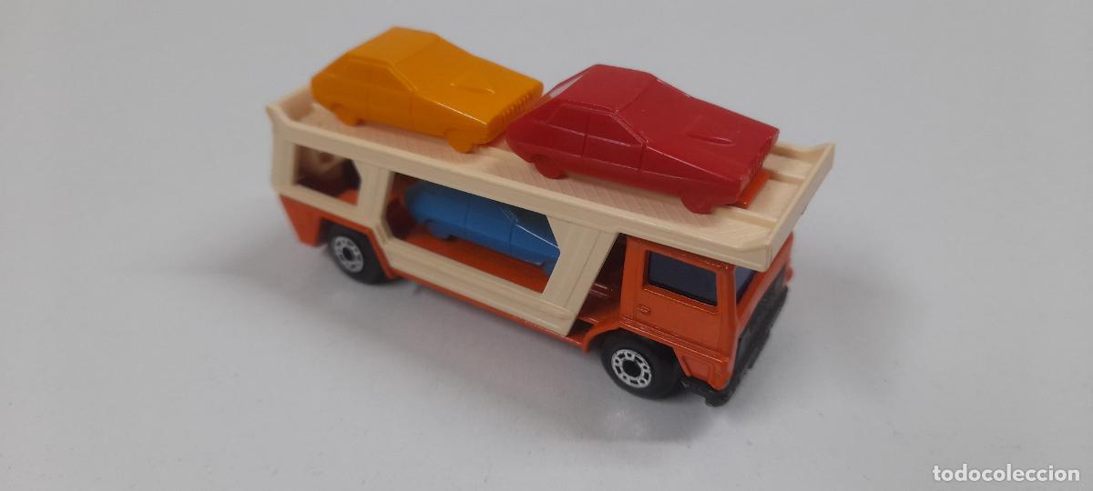 Coches a escala Matchbox: CAMION TRANSPORTE DE COCHES . REALIZADO POR MATCHBOX . MADE IN ENGLAND . A&Ntilde;O 1976 . LESNEY PRODUCTS