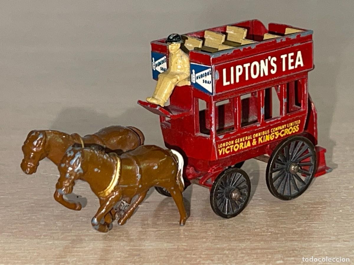 Coches a escala Matchbox: 111- Matchbox Lesney carruaje Horse Bus Lipton's Tea N&ordm; 12 a&ntilde;os 60 Made in England die-cast metal
