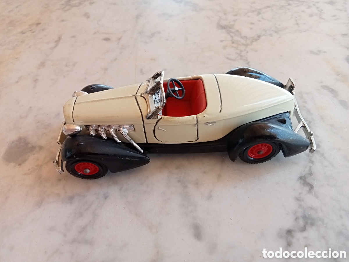 Coches a escala Matchbox: Auburn 851 Supercharged.Matchbox 1/43