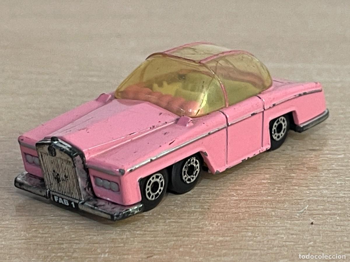 Coches a escala Matchbox: 290- Matchbox Thunderbirds Lady Penelope FAB1 Rolls Royce Pink 1992 Made in China die-cast metal car