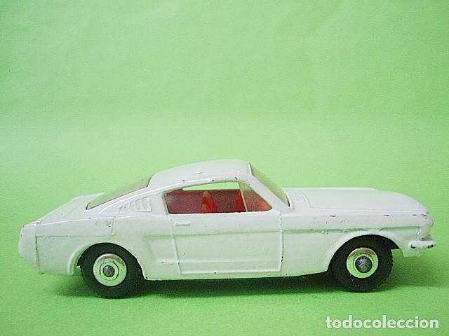 Coches a escala Matchbox: MATCHBOX RW 8 E FORD MUSTANG L 468 - Foto 4