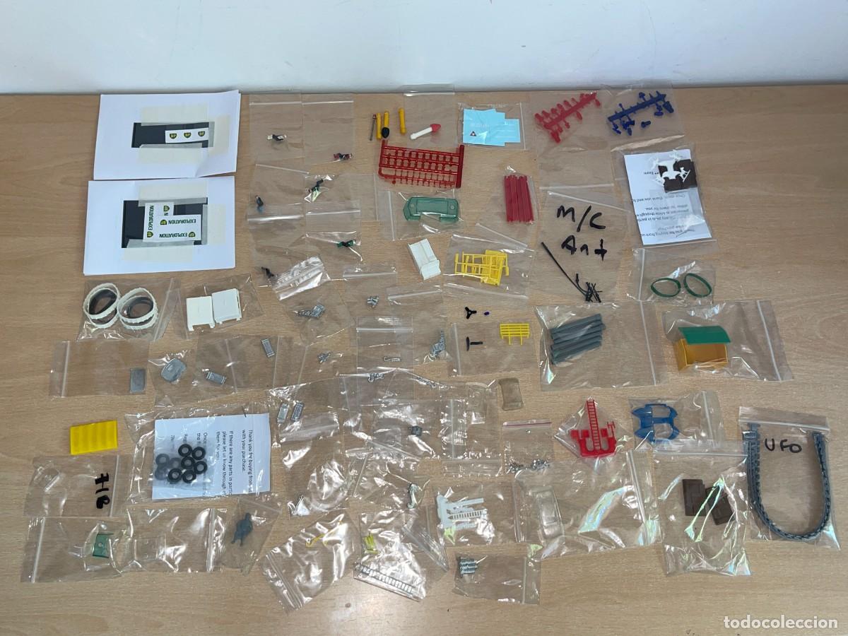 Coches a escala Matchbox: (D) ENORME Lote de RECAMBIOS REPUESTOS para coches MATCHBOX Lesney Moko a&ntilde;os 50 60 y 70 spare parts
