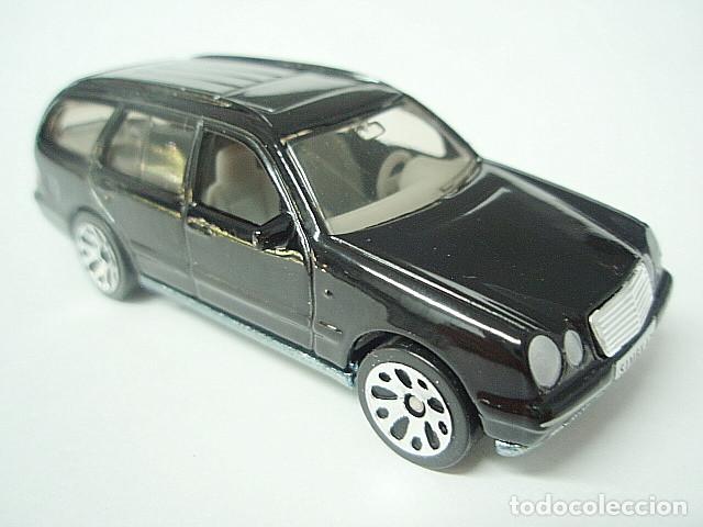 Coches a escala Matchbox: MATCHBOX MB426 C * 26 MERCEDES BENZ E 430 WAGON