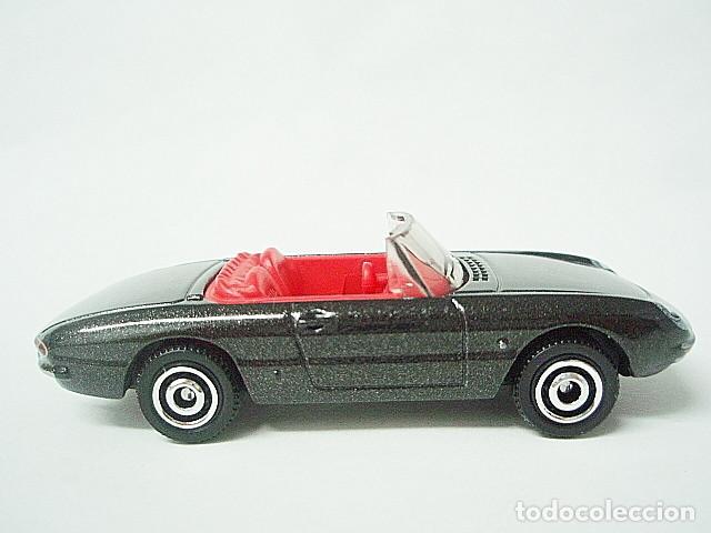 Coches a escala Matchbox: MATCHBOX MB1525 C * 25 ALFA ROMEO DUETTO DEL 1967