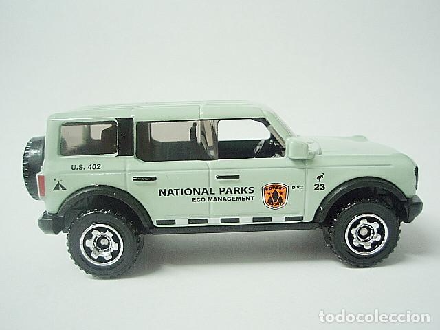 Coches a escala Matchbox: MATCHBOX MB1247 C * 47 FORD BRONCO DEL 2021 - Foto 3