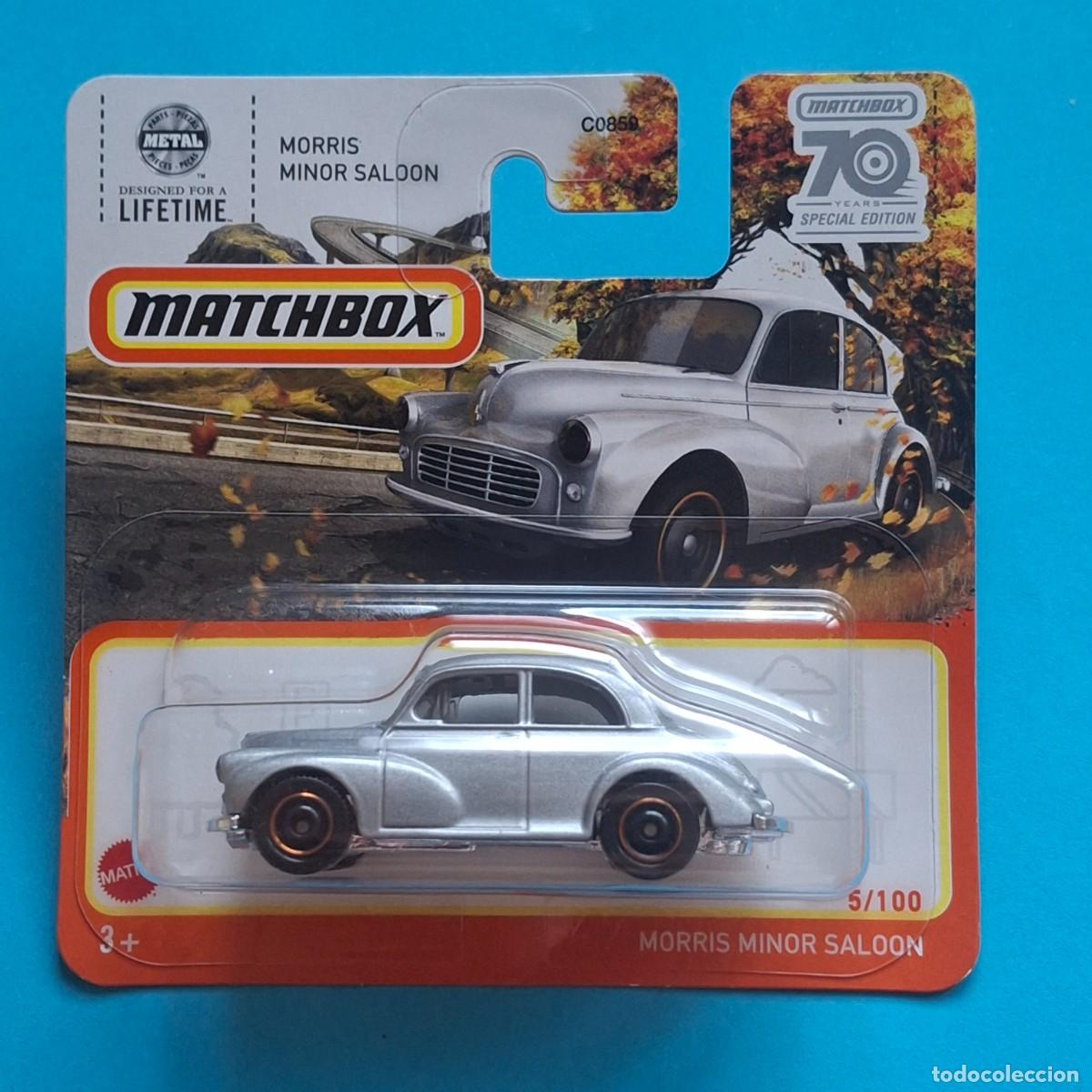 Coches a escala Matchbox: MATCHBOX 2023 5/100 - MORRIS MINOR SALOON - NUEVO EN BLISTER - ESCALA 1:64