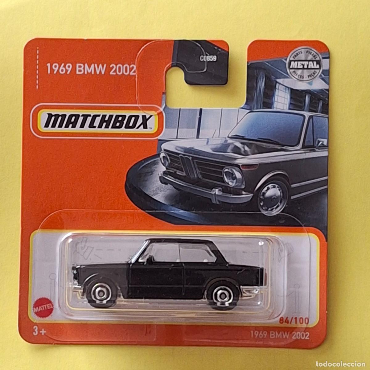Coches a escala Matchbox: MATCHBOX 2021 84/100 - 1969 BMW 2002 - NUEVO EN BLISTER - ESCALA 1:64