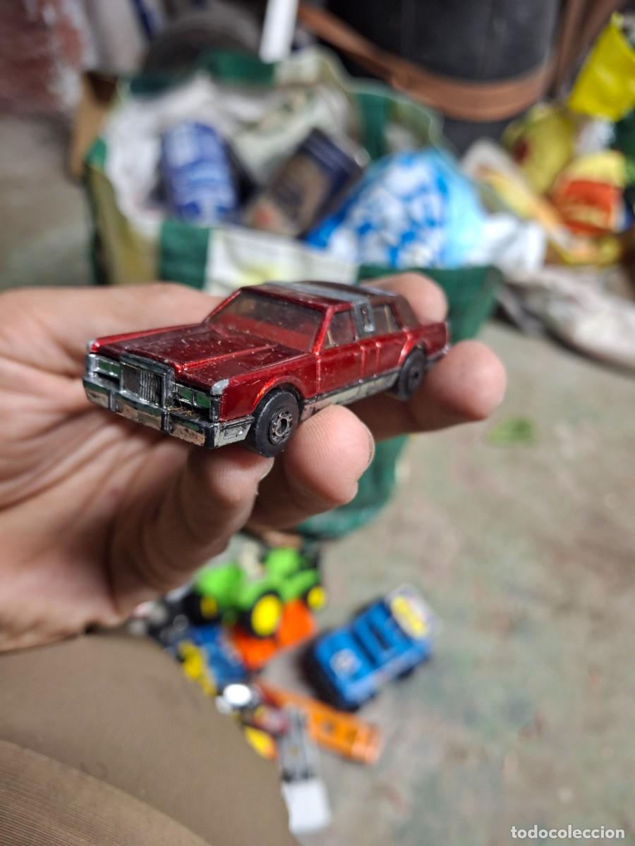 Coches a escala Matchbox: Antiguo coche juguete minatura escala Matchbox Lincoln Town Car 1988 1/76