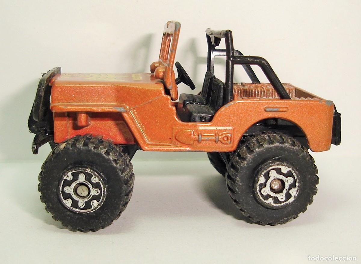 Coches a escala Matchbox: JEEP 4X4 GOLDEN EAGLE MATCHBOX ESCALA 1:64 LOTE 202