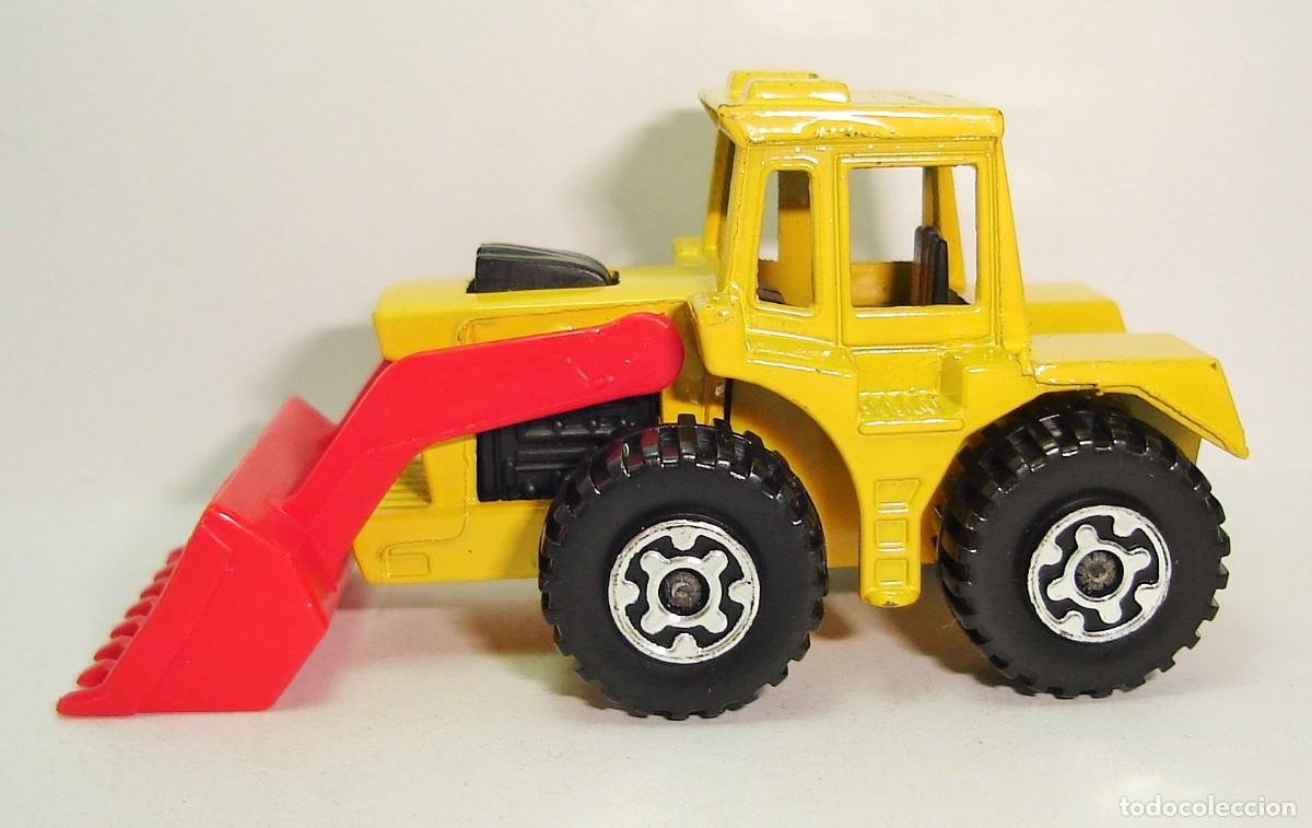 Coches a escala Matchbox: TRACTOR EXCAVADORA SHOVEL MATCHBOX LESNEY SUPERFAST NUMERO 29 LOTE 211