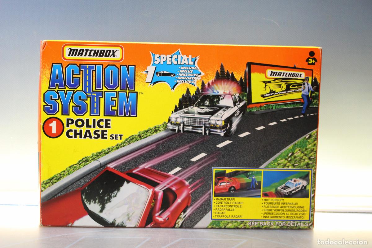 Coches a escala Matchbox: Matchbox Action System Police Chase Set #1. 1996.
