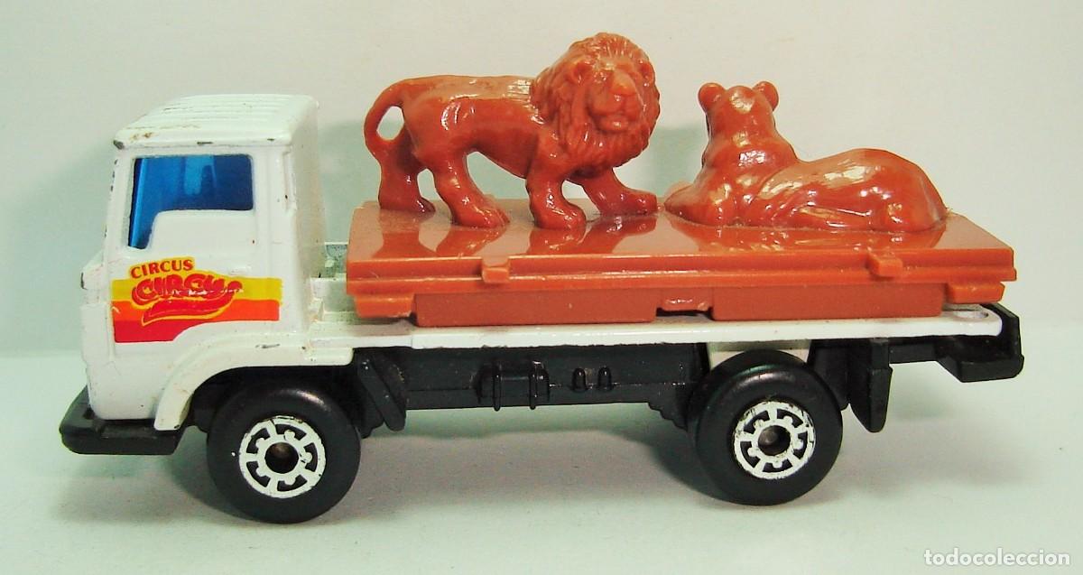 Coches a escala Matchbox: CAMION DODGE CIRCUS MATCHBOX LOTE 310