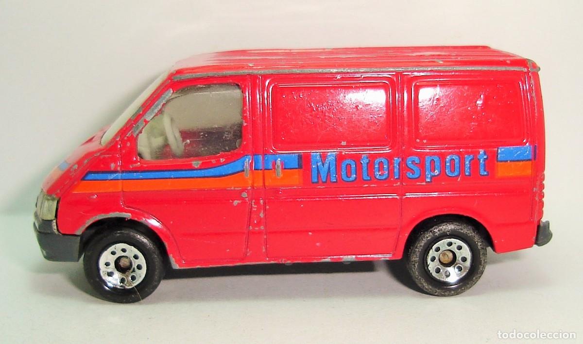 Coches a escala Matchbox: FORD TRANSIT MOTORSPORT MATCHBOX LOTE 311