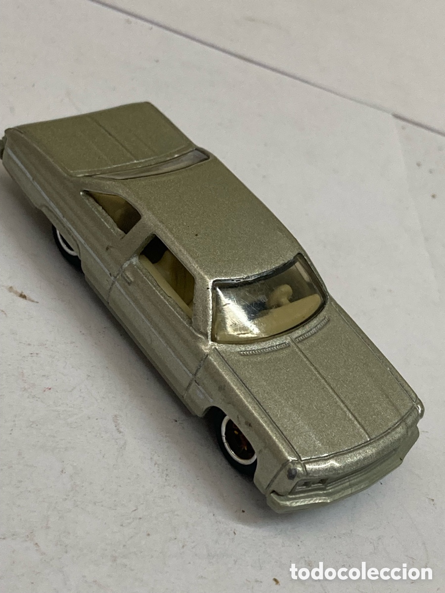 Coches a escala Matchbox: coche miniatura Matchbox '75 Chevy Caprice a escala 1:64