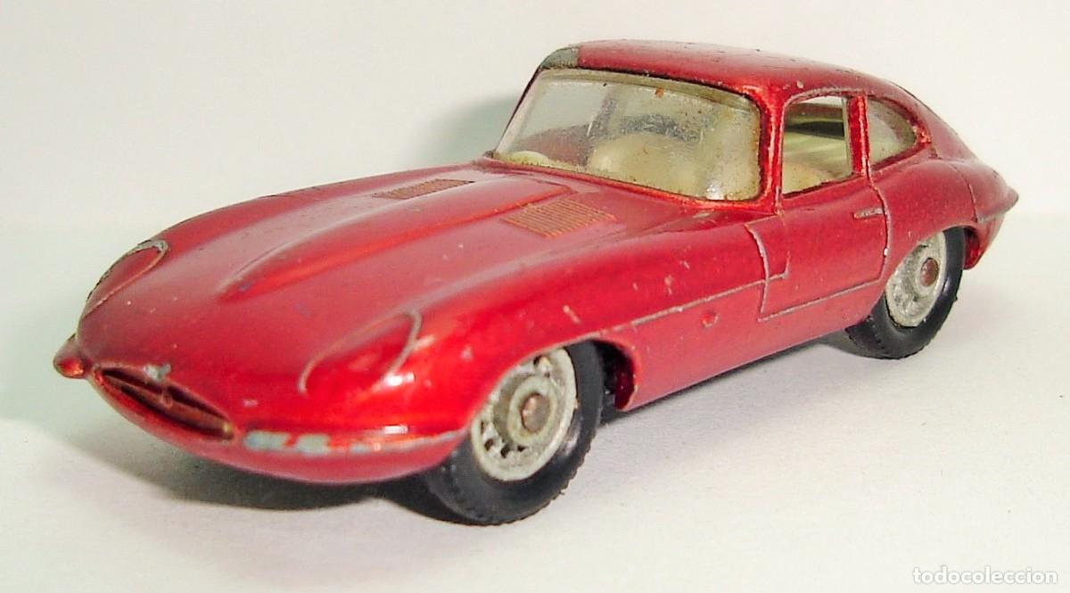 Coches a escala Matchbox: JAGUAR E TYPE MATCHBOX LESNEY NUMERO 32 LOTE 314 - Foto 3
