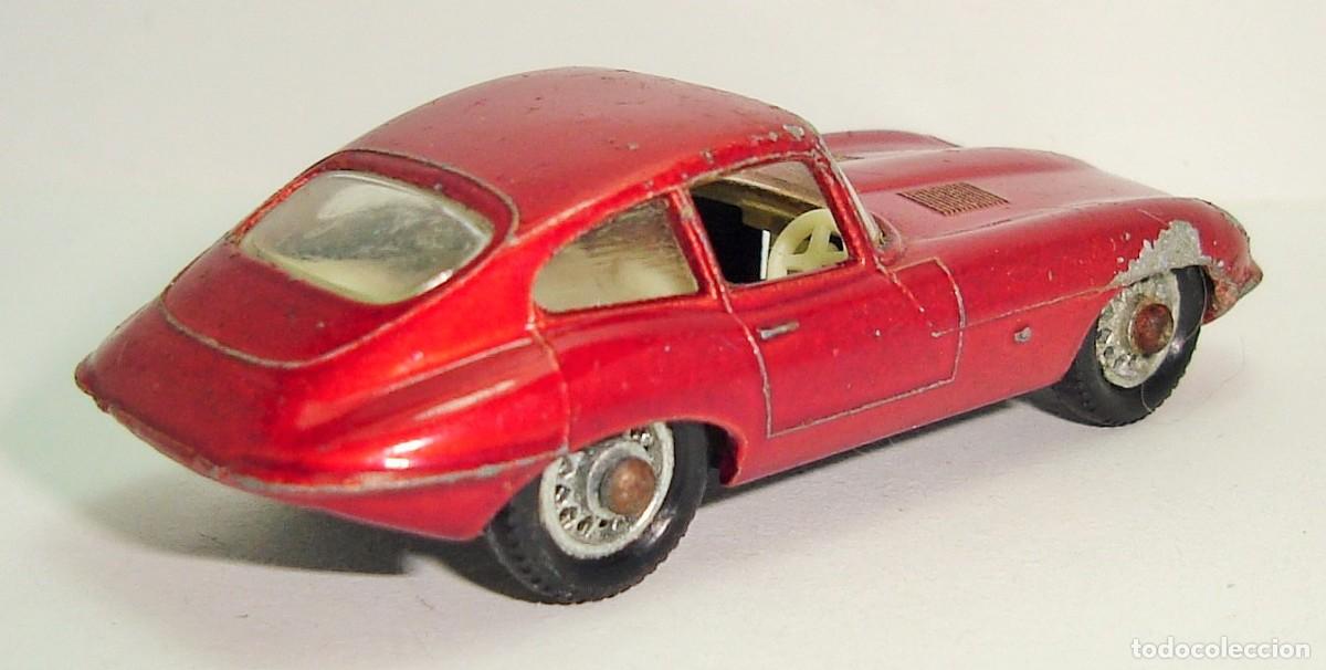 Coches a escala Matchbox: JAGUAR E TYPE MATCHBOX LESNEY NUMERO 32 LOTE 314 - Foto 4