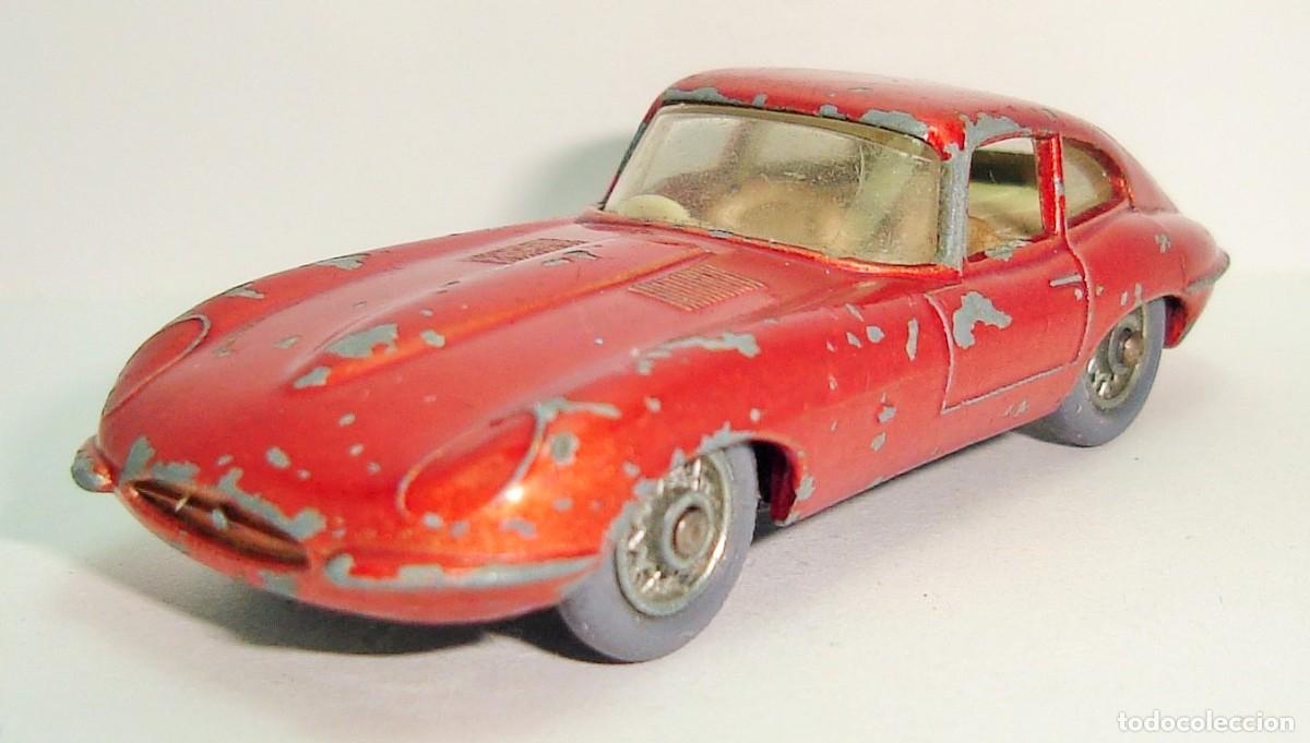 Coches a escala Matchbox: JAGUAR E TYPE MATCHBOX LESNEY NUMERO 32 LOTE 315 - Foto 3
