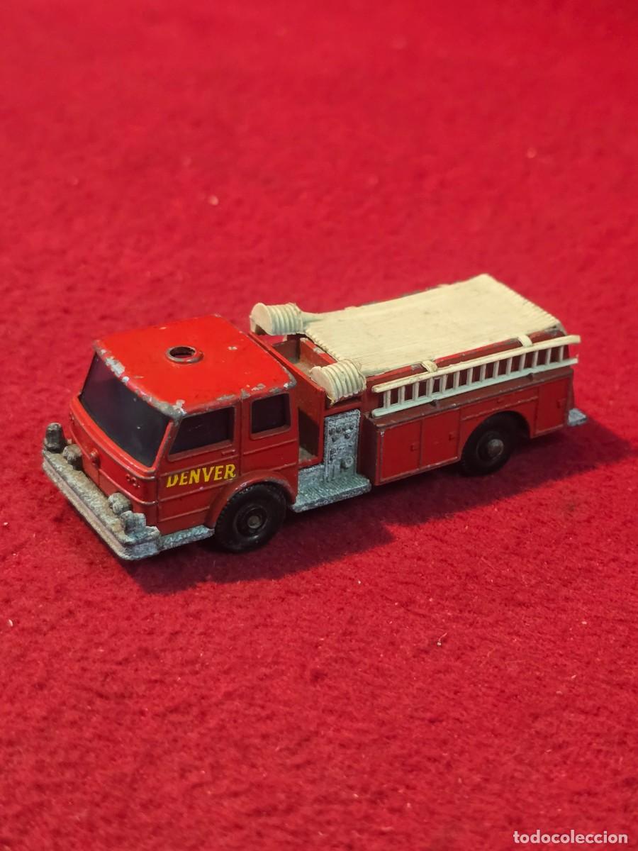 Coches a escala Matchbox: COCHE A ESCALA MATCHBOX SERIES 29 FIRE RENAULT