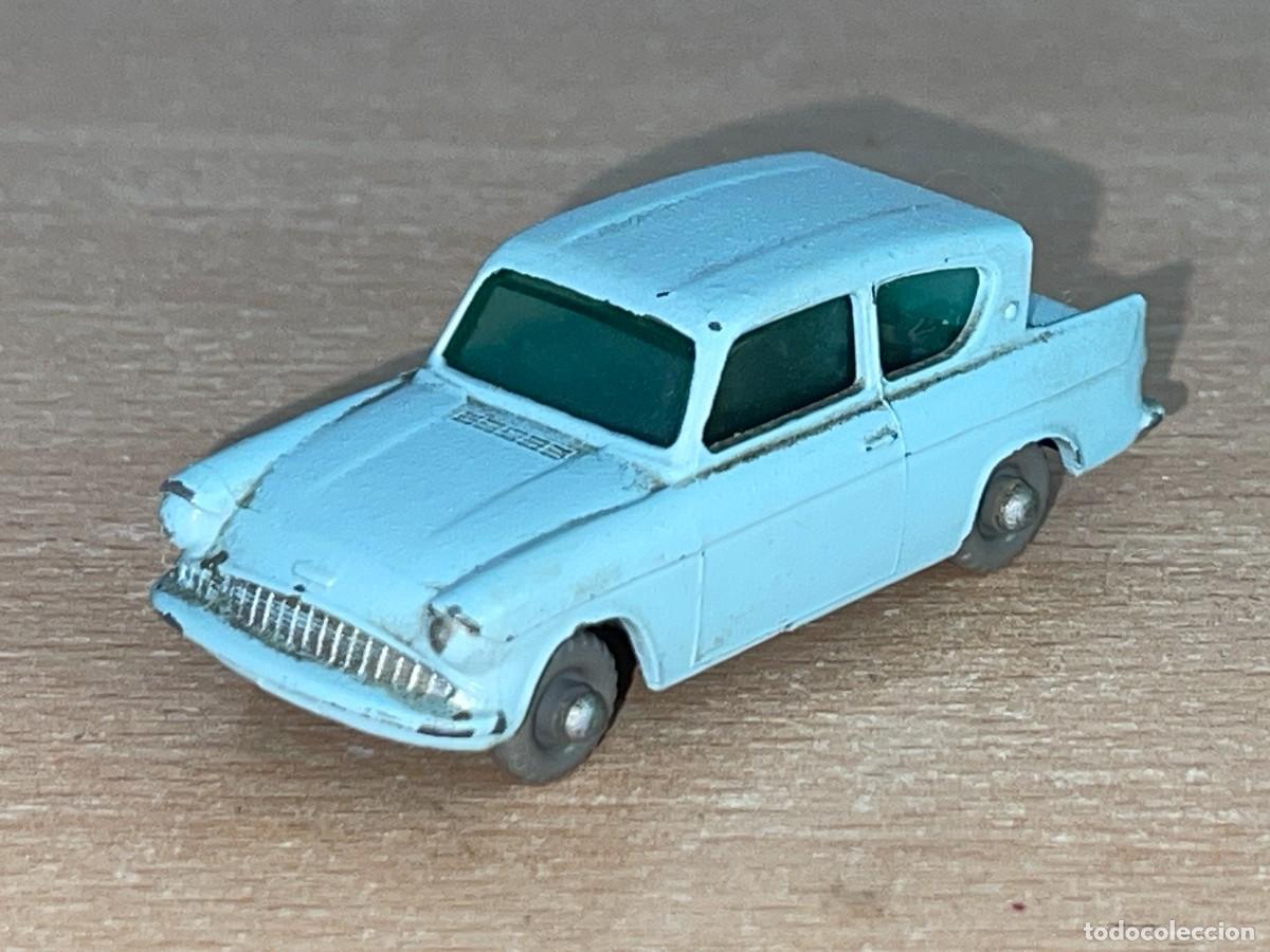 Coches a escala Matchbox: 525- Antiguo coche Matchbox Lesney Ford Anglia N&ordm; 7 azul a&ntilde;os 60 Made in England die-cast metal car