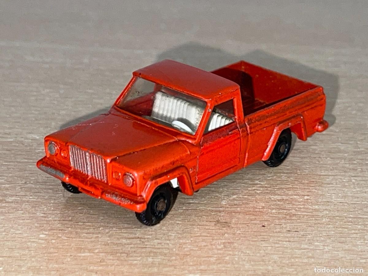 Coches a escala Matchbox: 559- Antiguo coche Matchbox Lesney Jeep Gladiator N&ordm; 71 rojo a&ntilde;os 60 Made in England die-cast metal