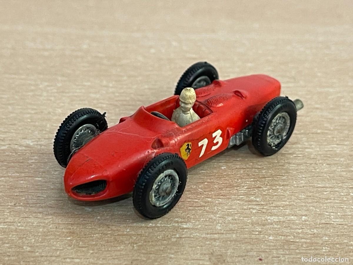 Coches a escala Matchbox: 565- Antiguo coche Matchbox Lesney F1 Ferrari N&ordm; 73 rojo a&ntilde;os 60 Made in England die-cast metal car
