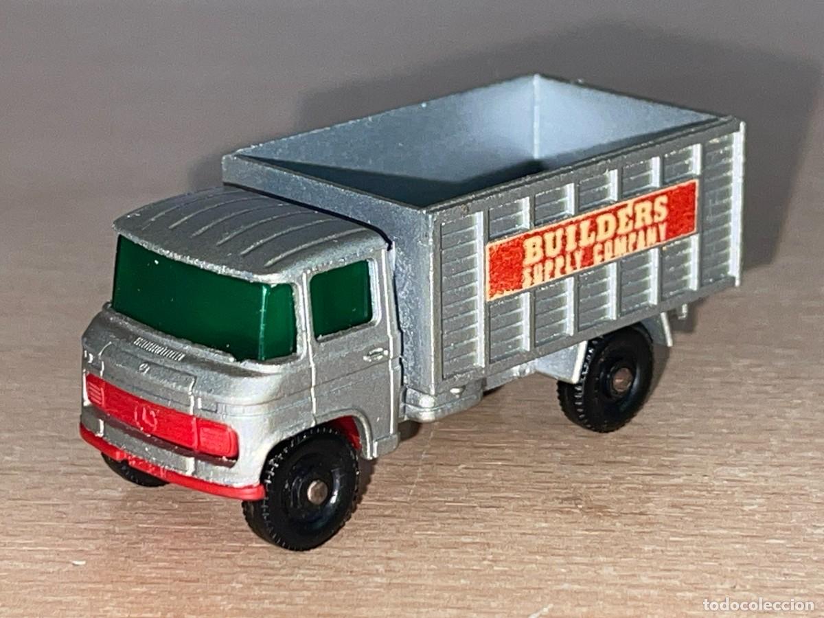 Coches a escala Matchbox: 584- Antiguo cami&oacute;n Matchbox Lesney Mercedes Scaffolding Truck Volquete N&ordm; 11 1969 Made in England