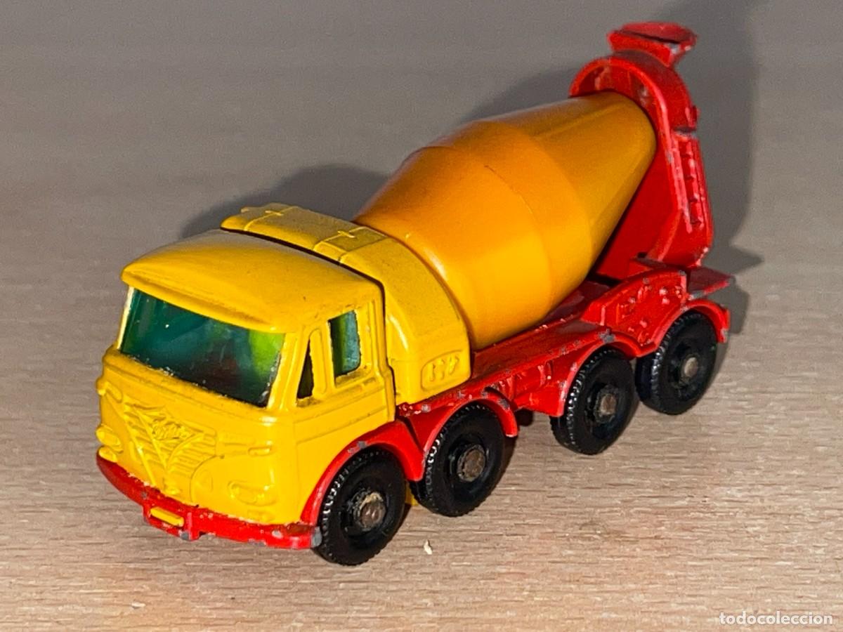 Coches a escala Matchbox: 588- Antiguo cami&oacute;n Lesney Matchbox Series Foden Concrete Truck N&ordm; 21 a&ntilde;os 60 Made in England